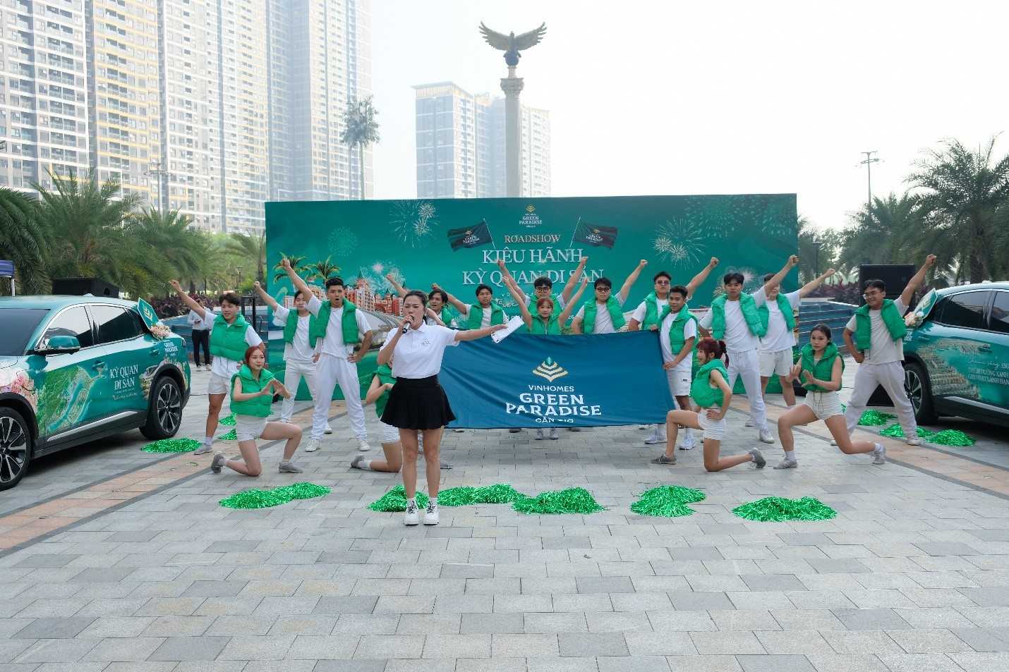 RỰC CHÁY SẮC XANH ĐẠI DƯƠNG: ROADSHOW VINHOMES PARADISE CẦN GIỜ PHỦ SÓNG ĐƯỜNG PHỐ SÀI GÒN