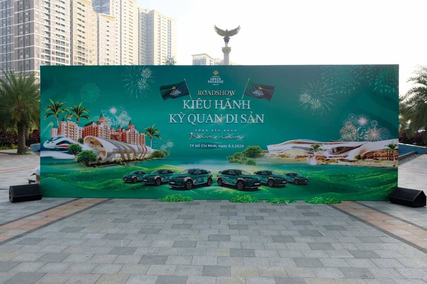 RỰC CHÁY SẮC XANH ĐẠI DƯƠNG: ROADSHOW VINHOMES PARADISE CẦN GIỜ PHỦ SÓNG ĐƯỜNG PHỐ SÀI GÒN